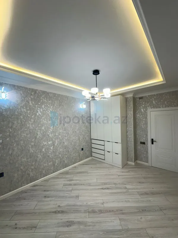 Satılır 3 otaqlı yeni tikili 85 m²