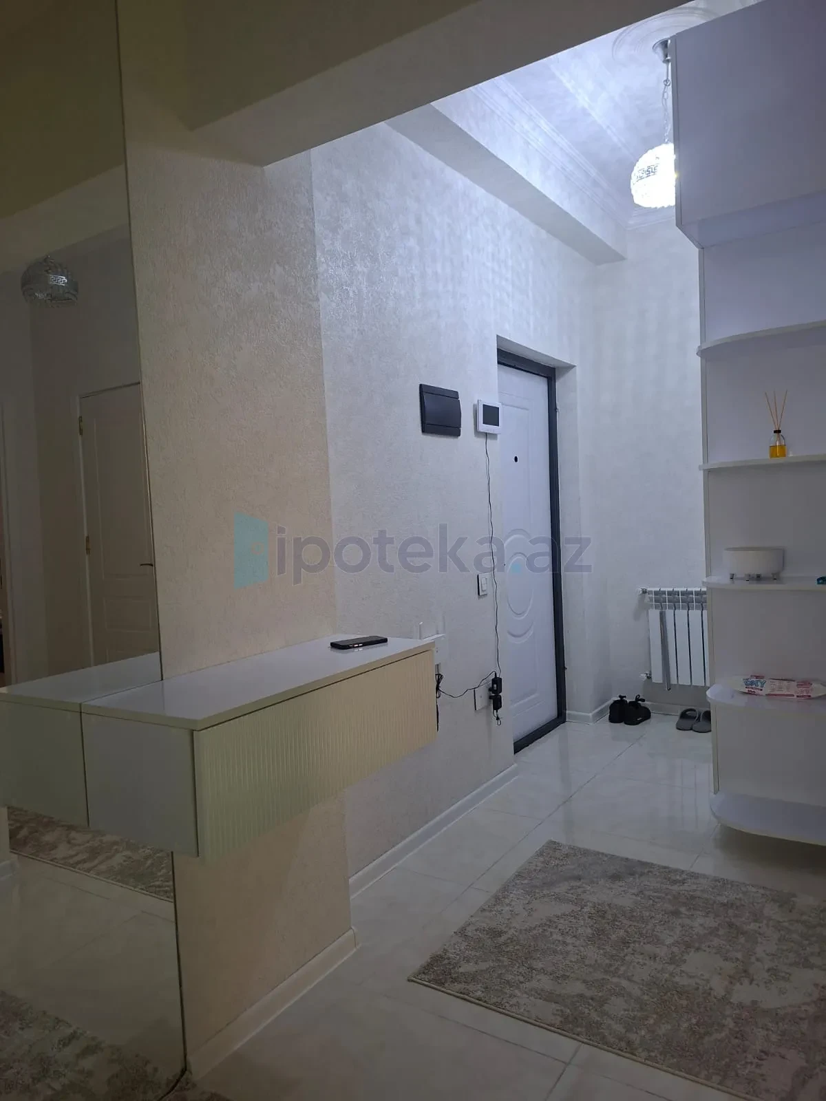 Satılır 3 otaqlı yeni tikili 86 m²