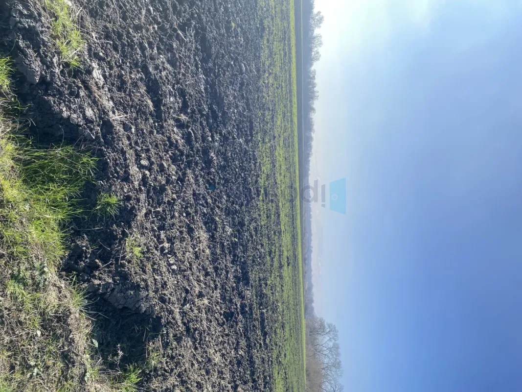 Satılır torpaq sahəsi 108 m²