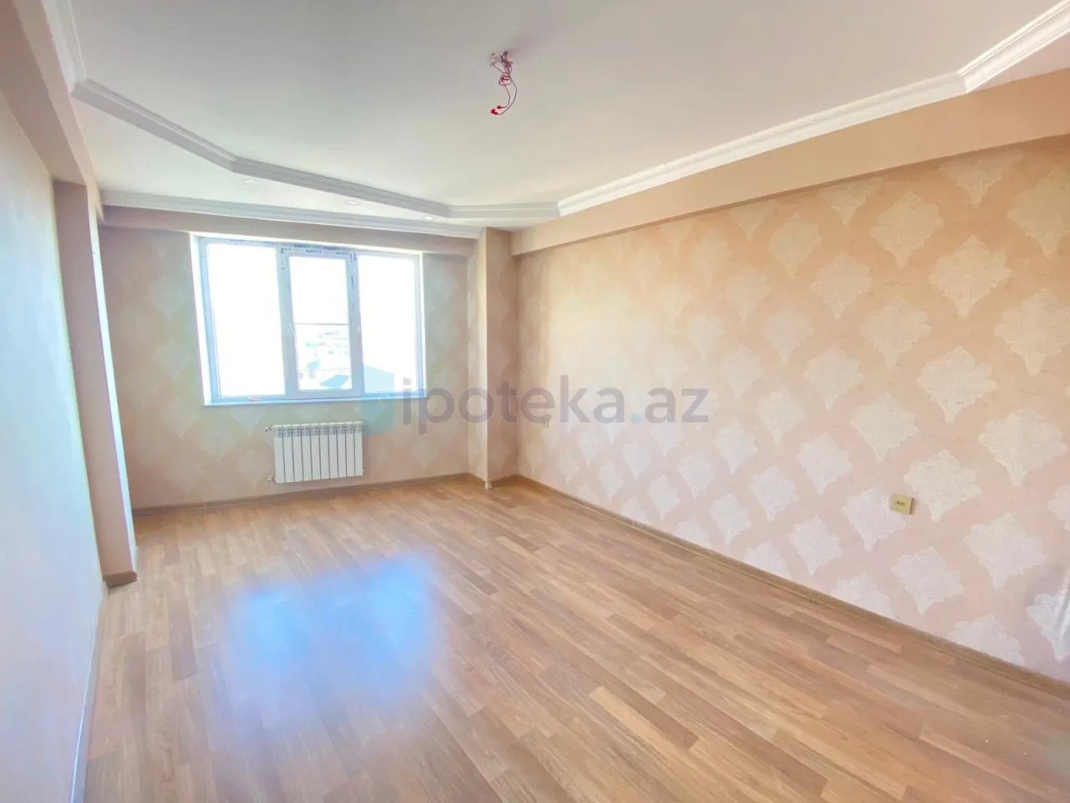 Satılır 3 otaqlı yeni tikili 108 m²