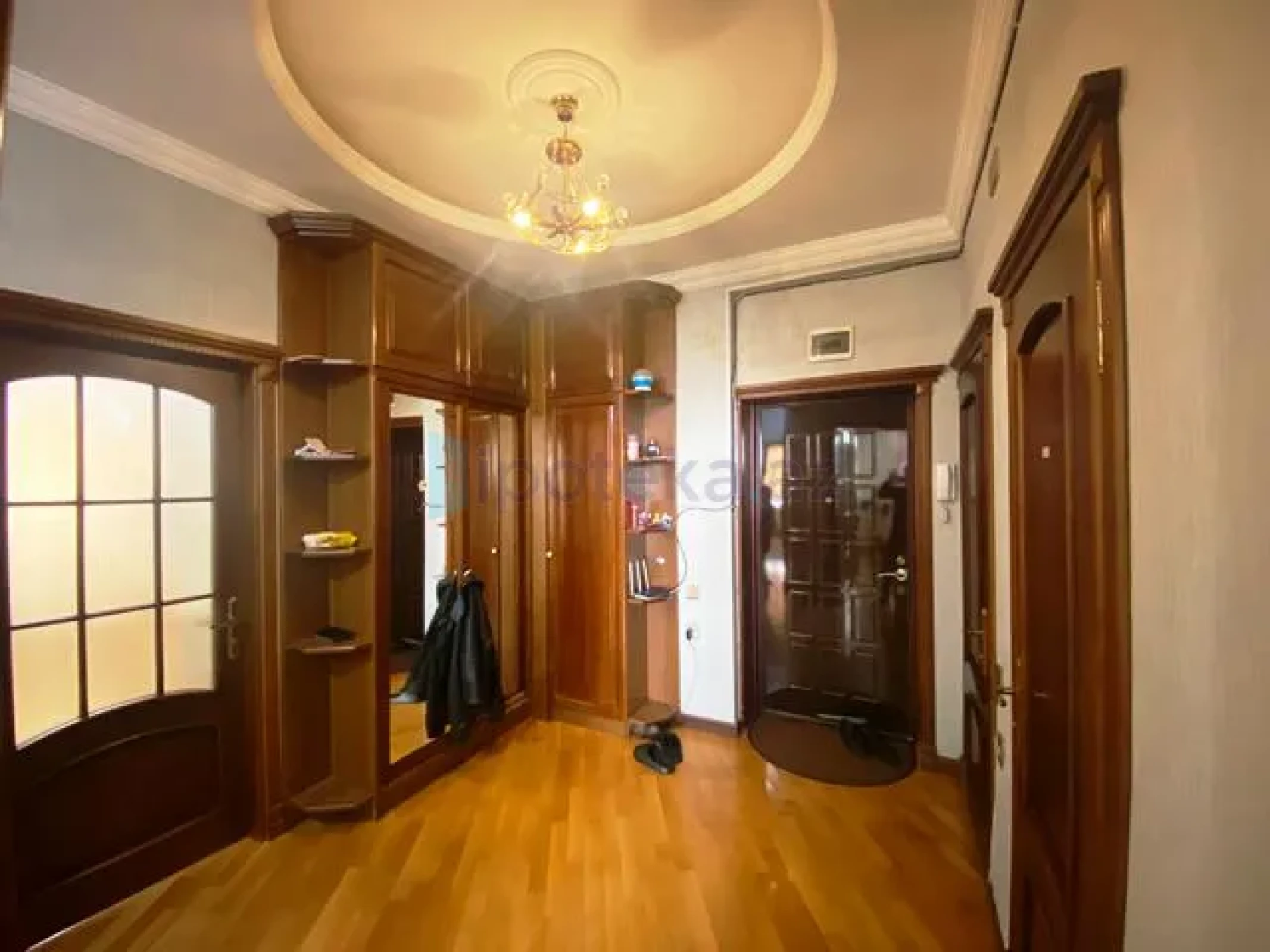 Satılır 3 otaqlı yeni tikili 98 m²