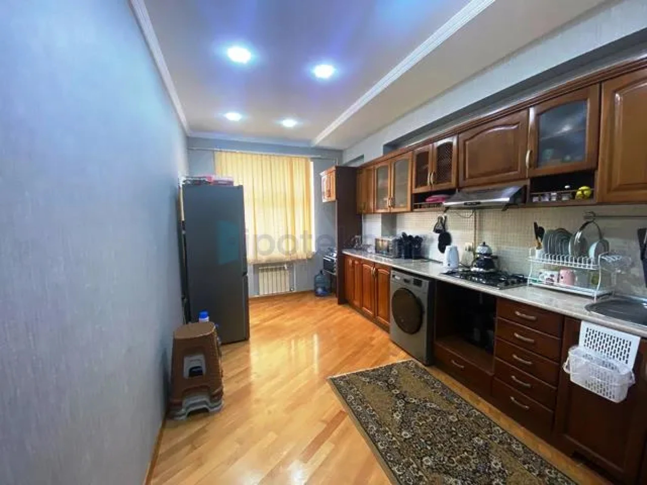Satılır 3 otaqlı yeni tikili 98 m²
