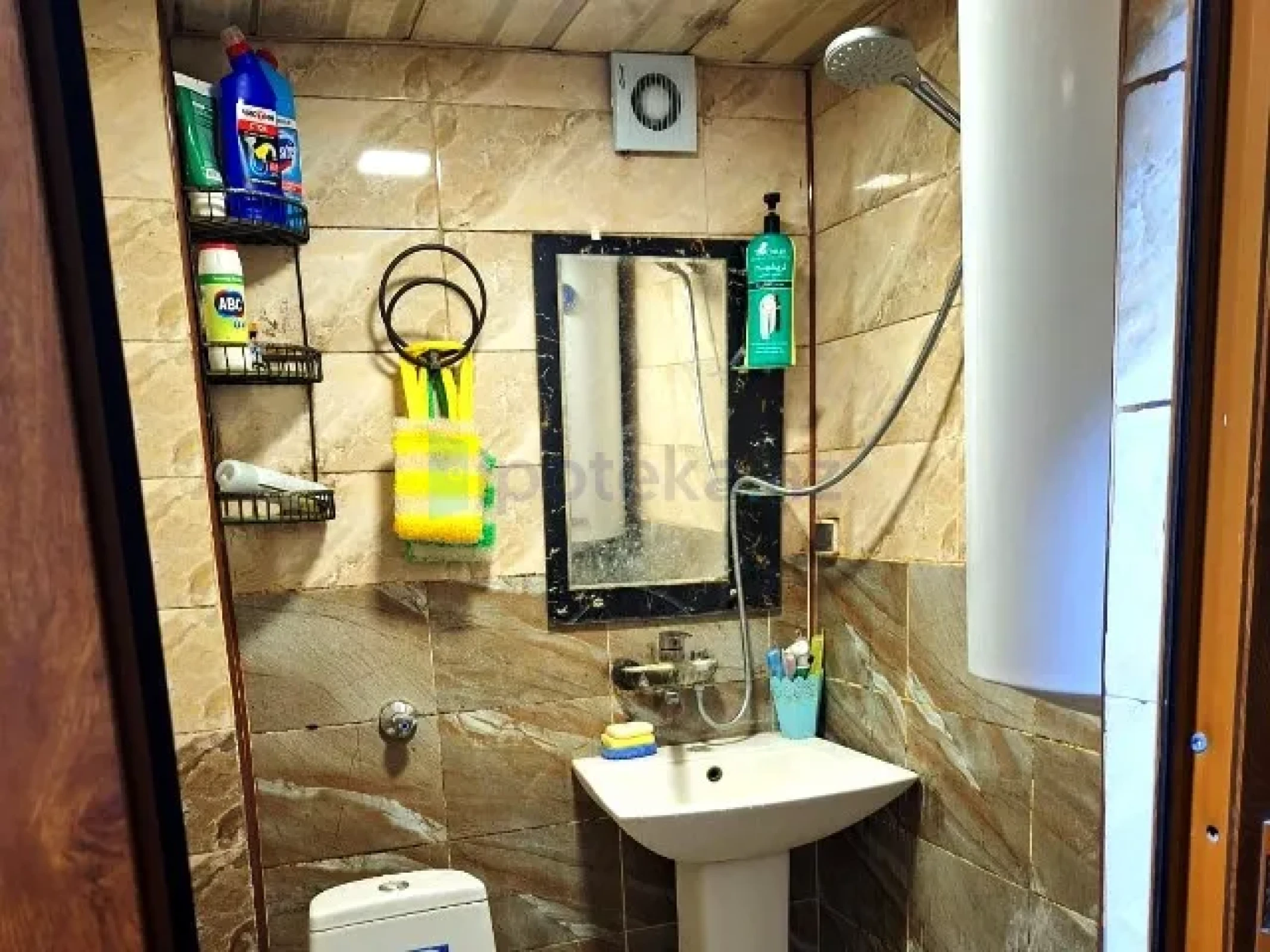 Satılır 2 otaqlı köhnə tikili 50 m²