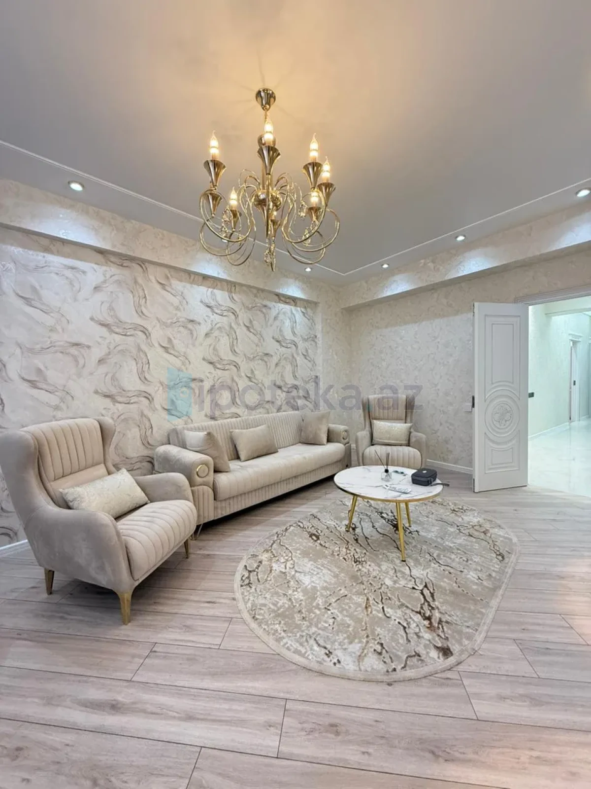 Satılır 3 otaqlı yeni tikili 90 m²