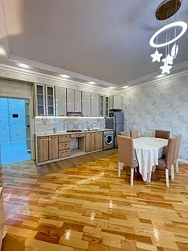 Satılır 2 otaqlı yeni tikili 65 m²