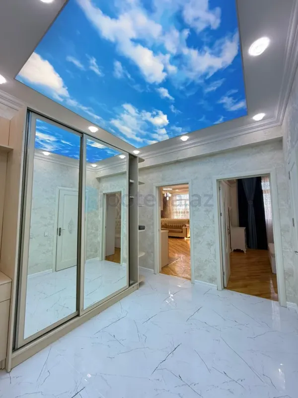 Satılır 2 otaqlı yeni tikili 65 m²