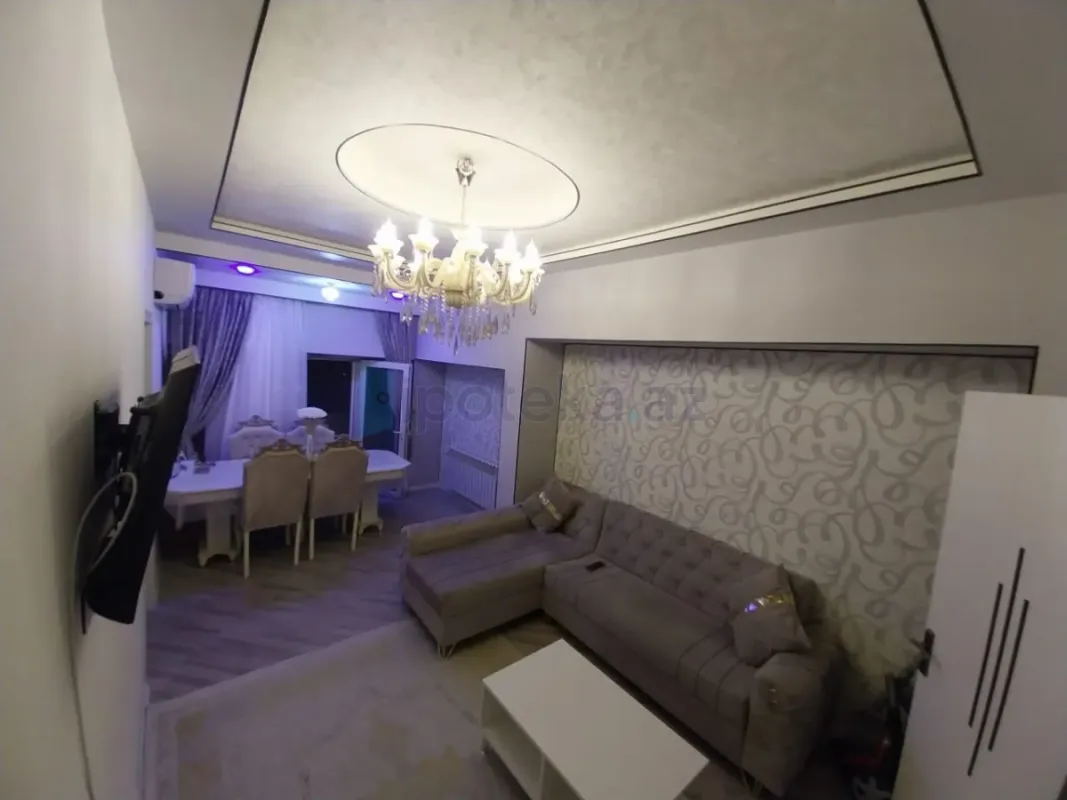 Satılır 3 otaqlı yeni tikili 77 m²