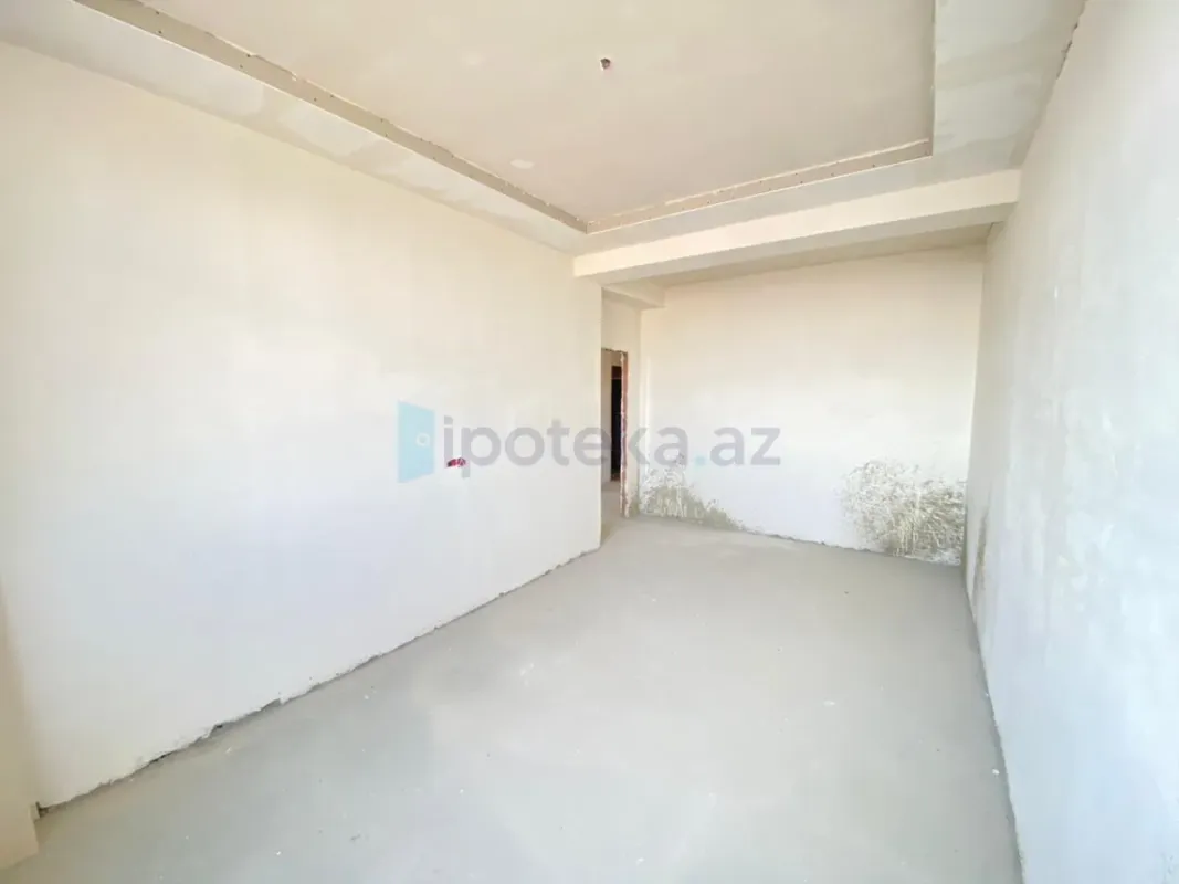 Satılır 3 otaqlı yeni tikili 130.5 m²