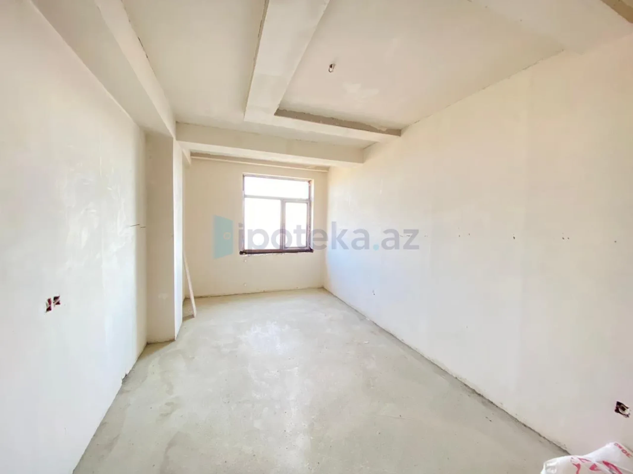 Satılır 3 otaqlı yeni tikili 130.5 m²