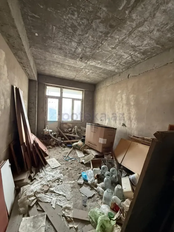 Satılır 3 otaqlı yeni tikili 120 m²