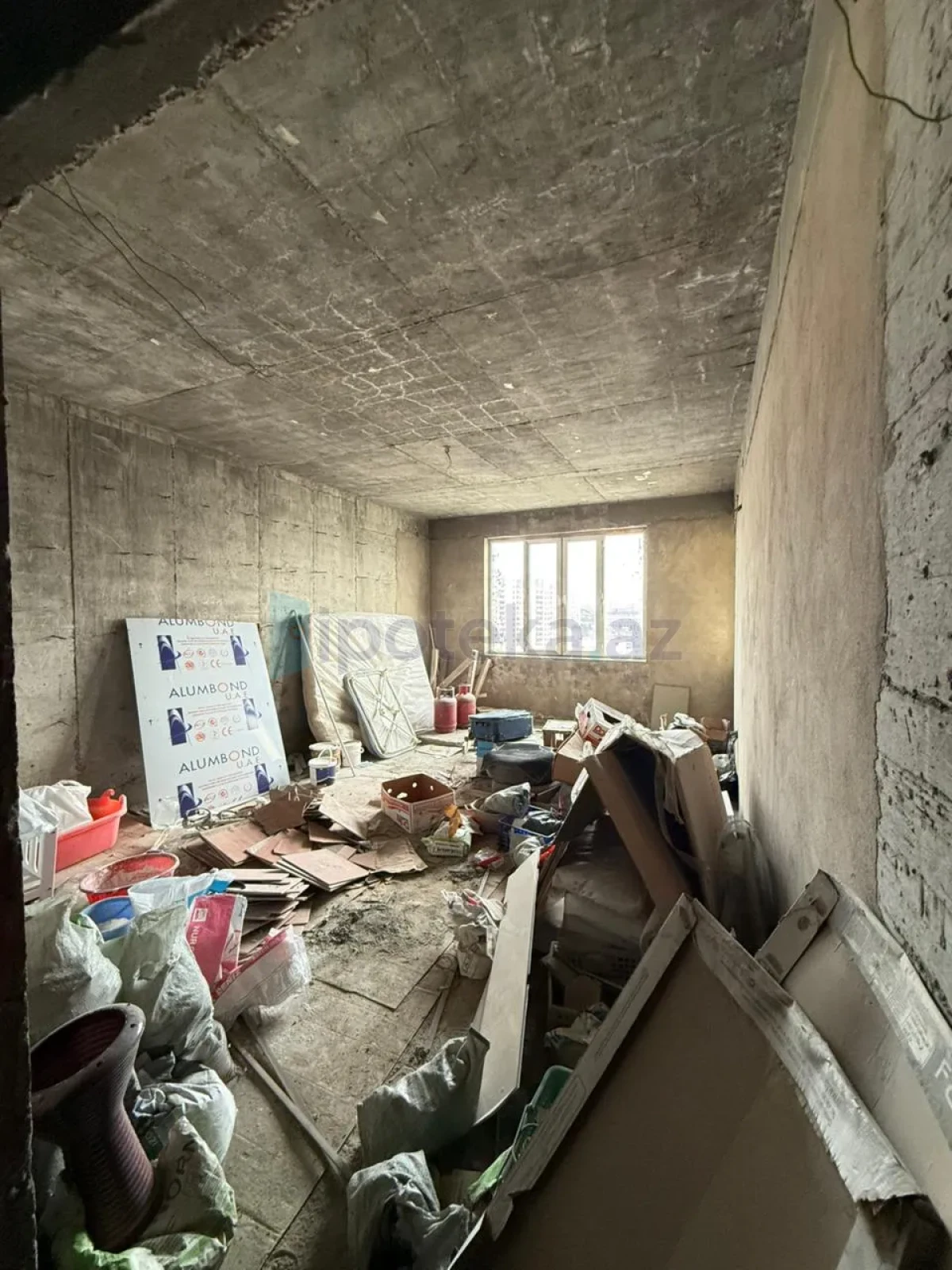 Satılır 3 otaqlı yeni tikili 120 m²