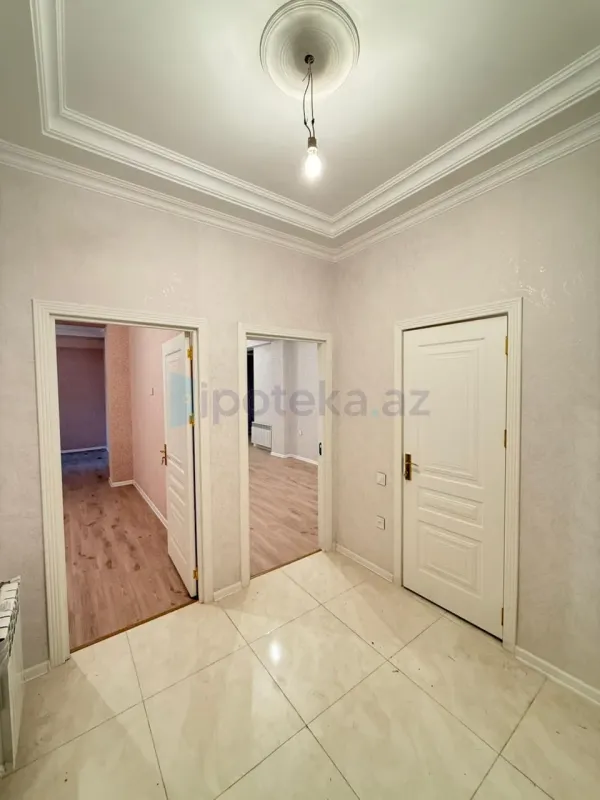 Satılır 2 otaqlı yeni tikili 95 m²