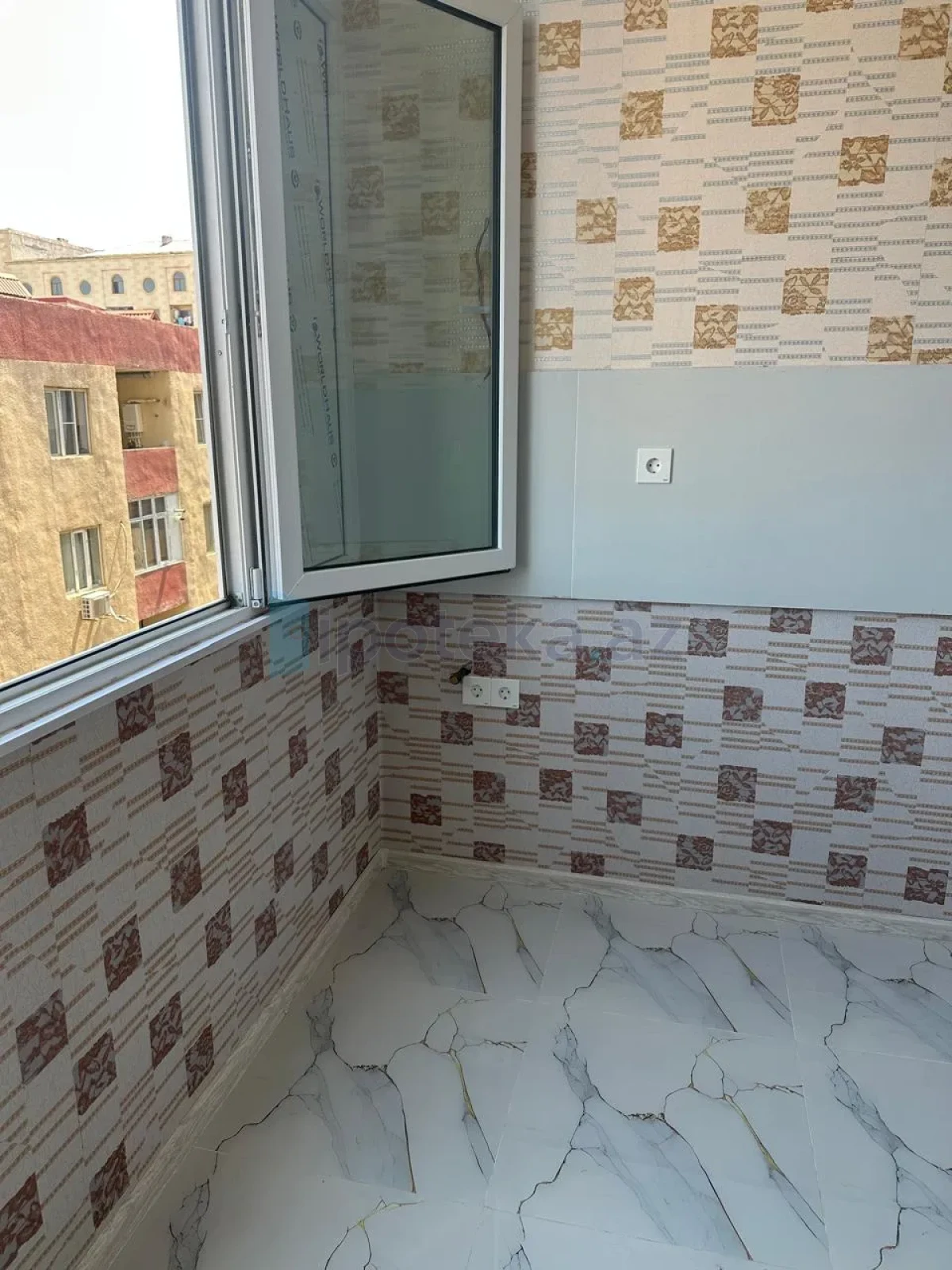 Satılır 3 otaqlı yeni tikili 86 m²