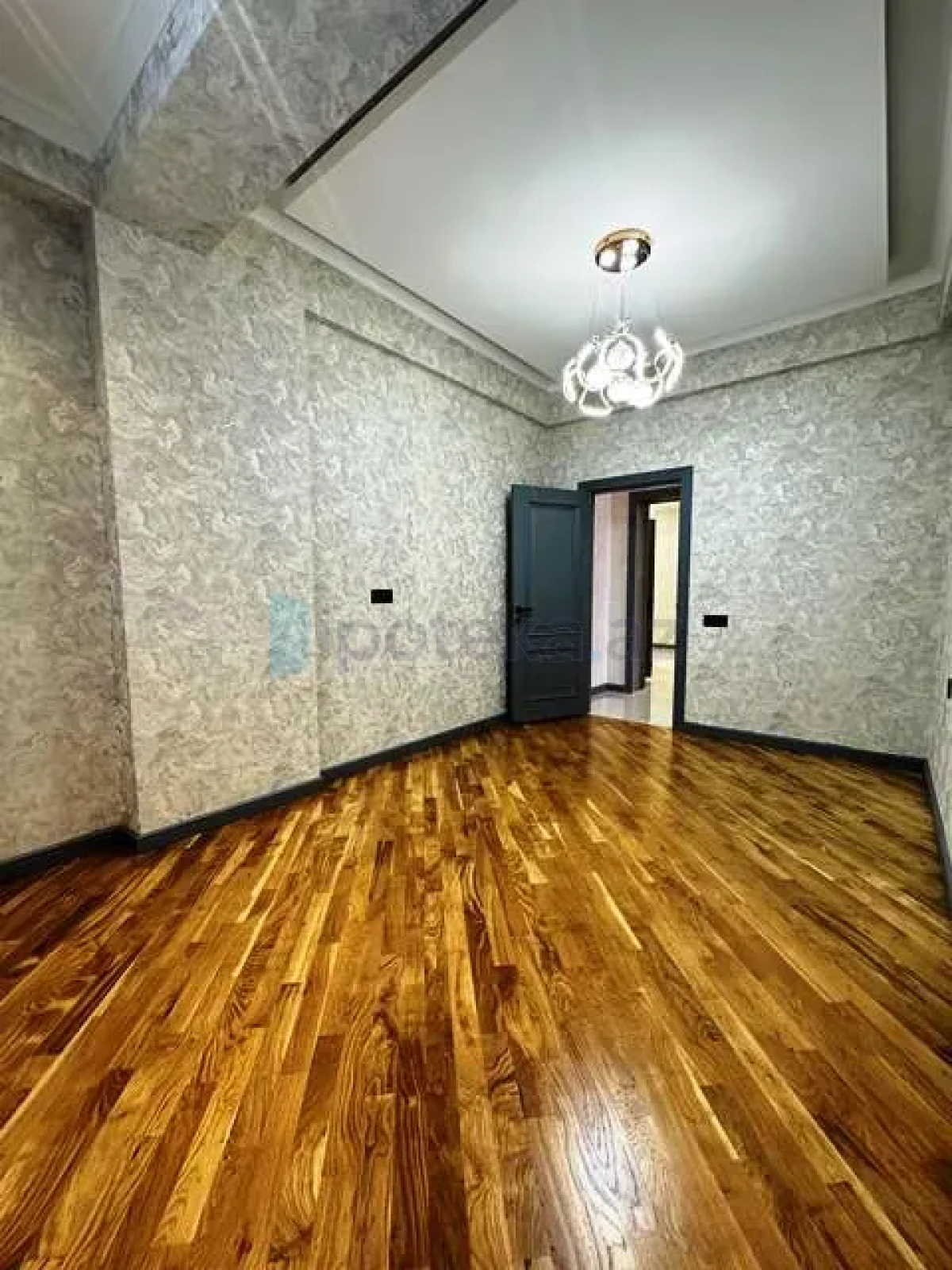 Satılır 3 otaqlı yeni tikili 92 m²