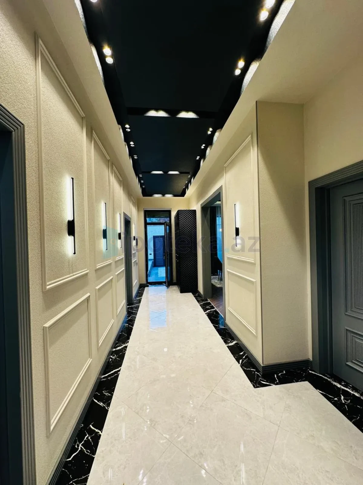 Satılır 4 otaqlı mənzil 180 m²