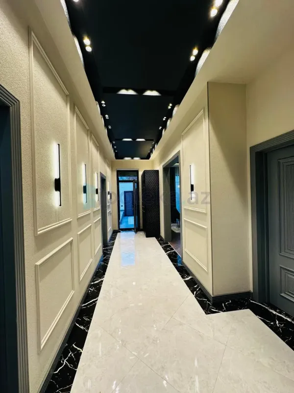 Satılır 4 otaqlı mənzil 180 m²