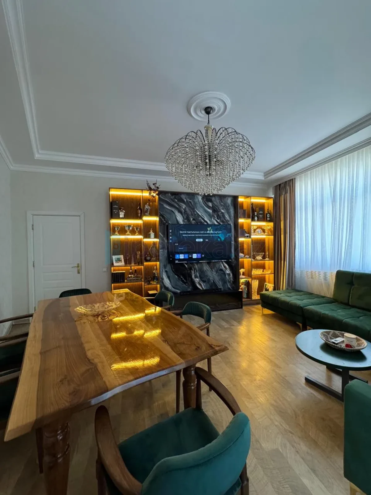 Satılır 2 otaqlı yeni tikili 106 m²