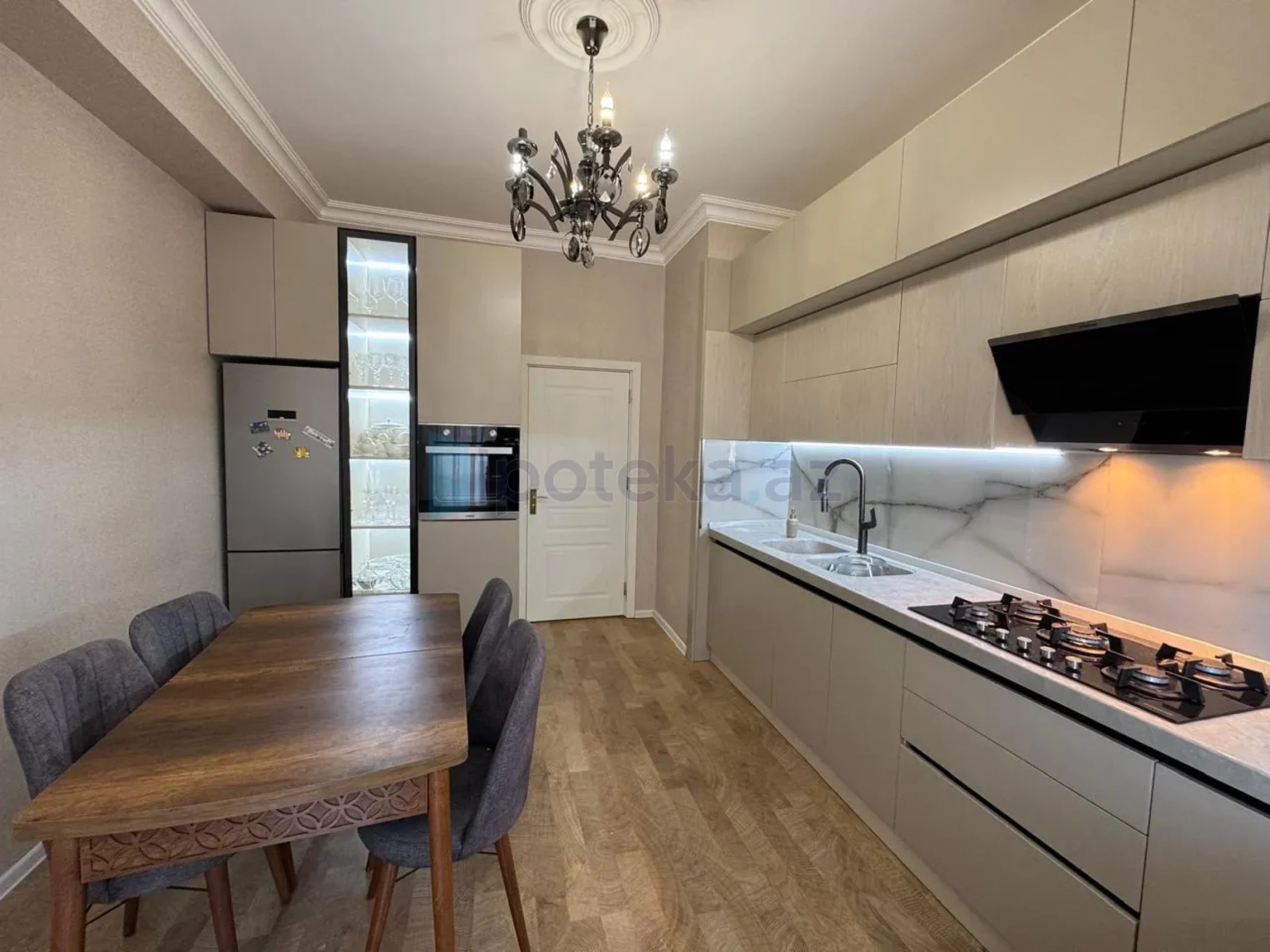 Satılır 2 otaqlı yeni tikili 106 m²