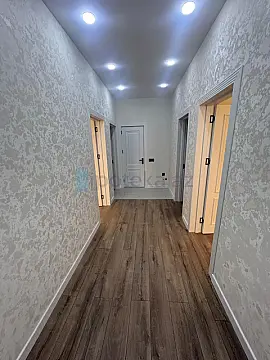 Satılır 4 otaqlı həyət evi 180 m²