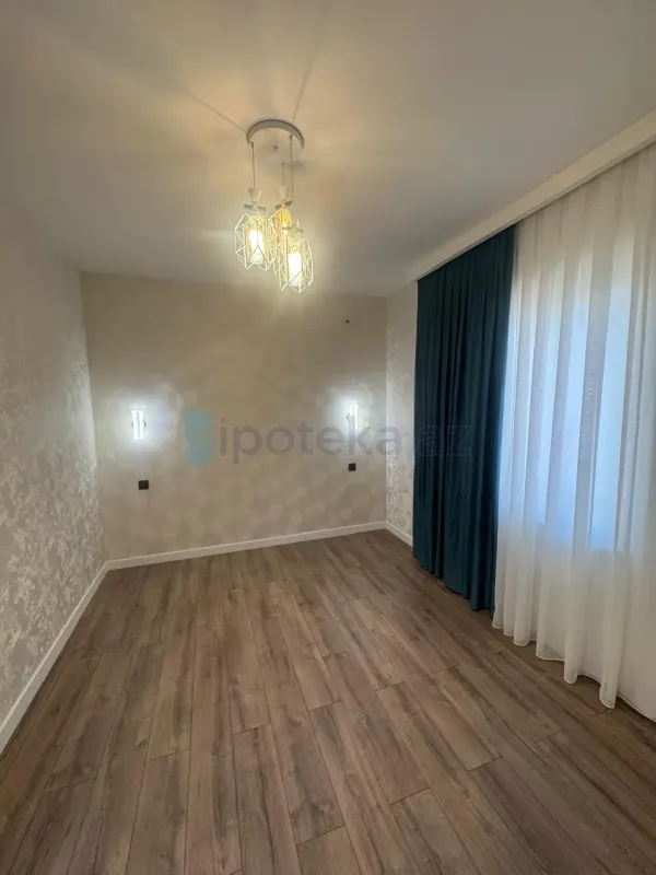 Satılır 4 otaqlı həyət evi 180 m²