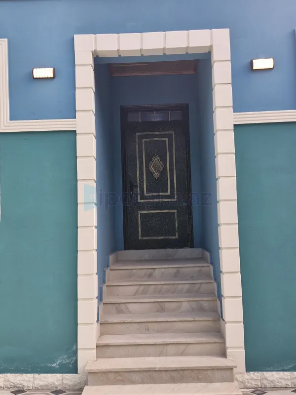 Satılır 4 otaqlı həyət evi 100 m²