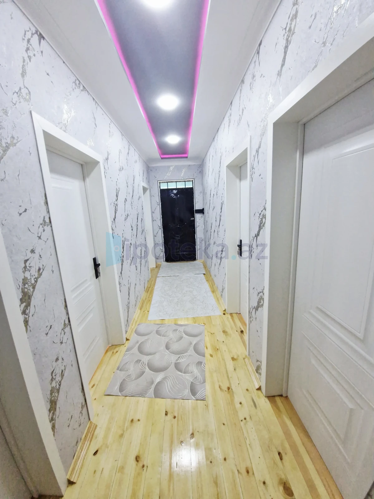 Satılır 4 otaqlı həyət evi 100 m²