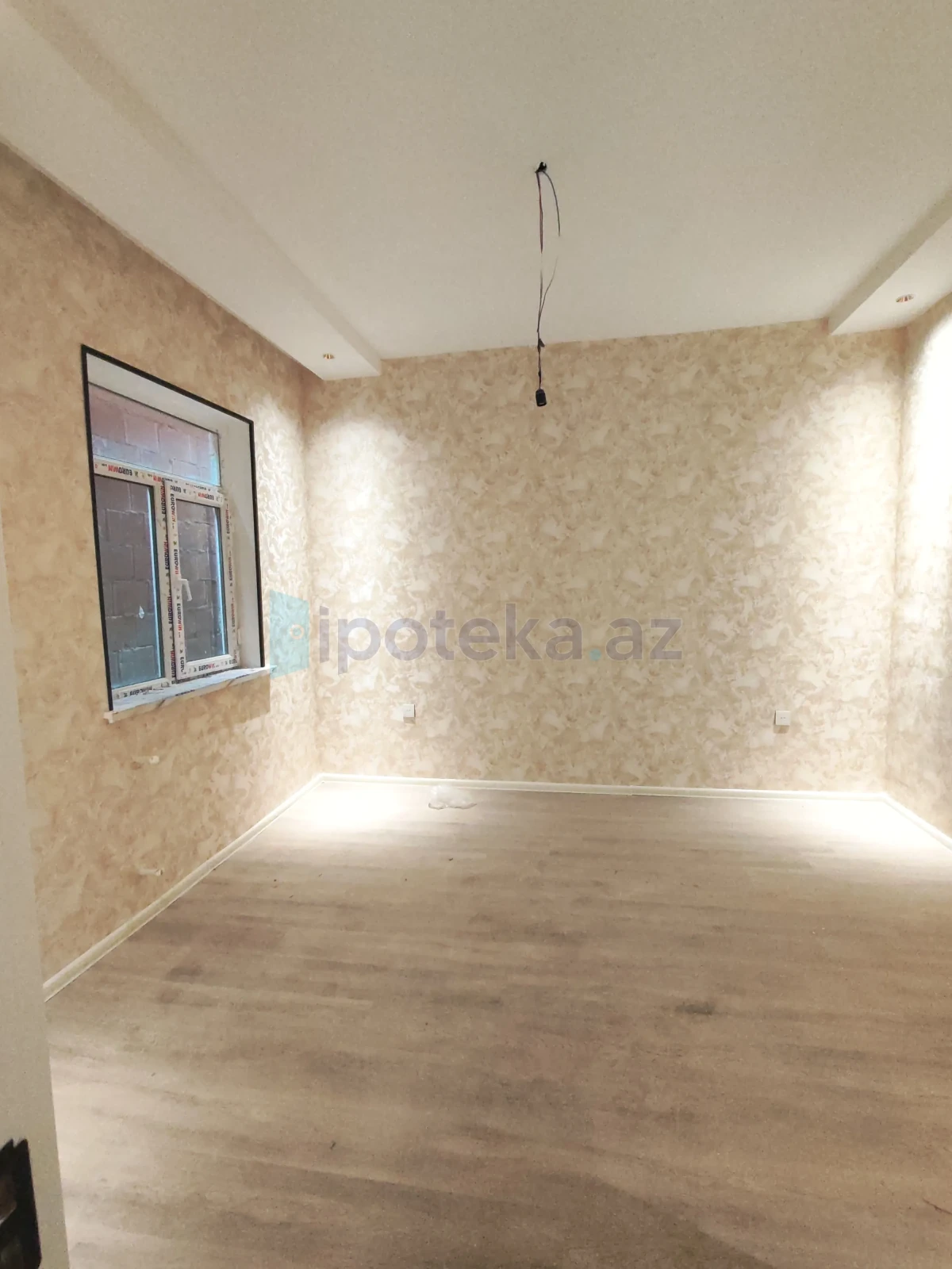 Satılır 4 otaqlı həyət evi 130 m²
