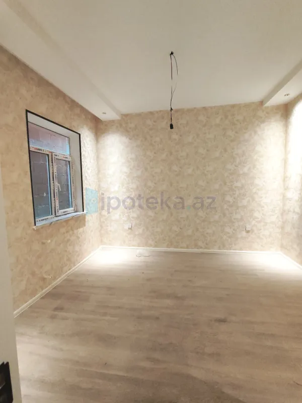 Satılır 4 otaqlı həyət evi 130 m²