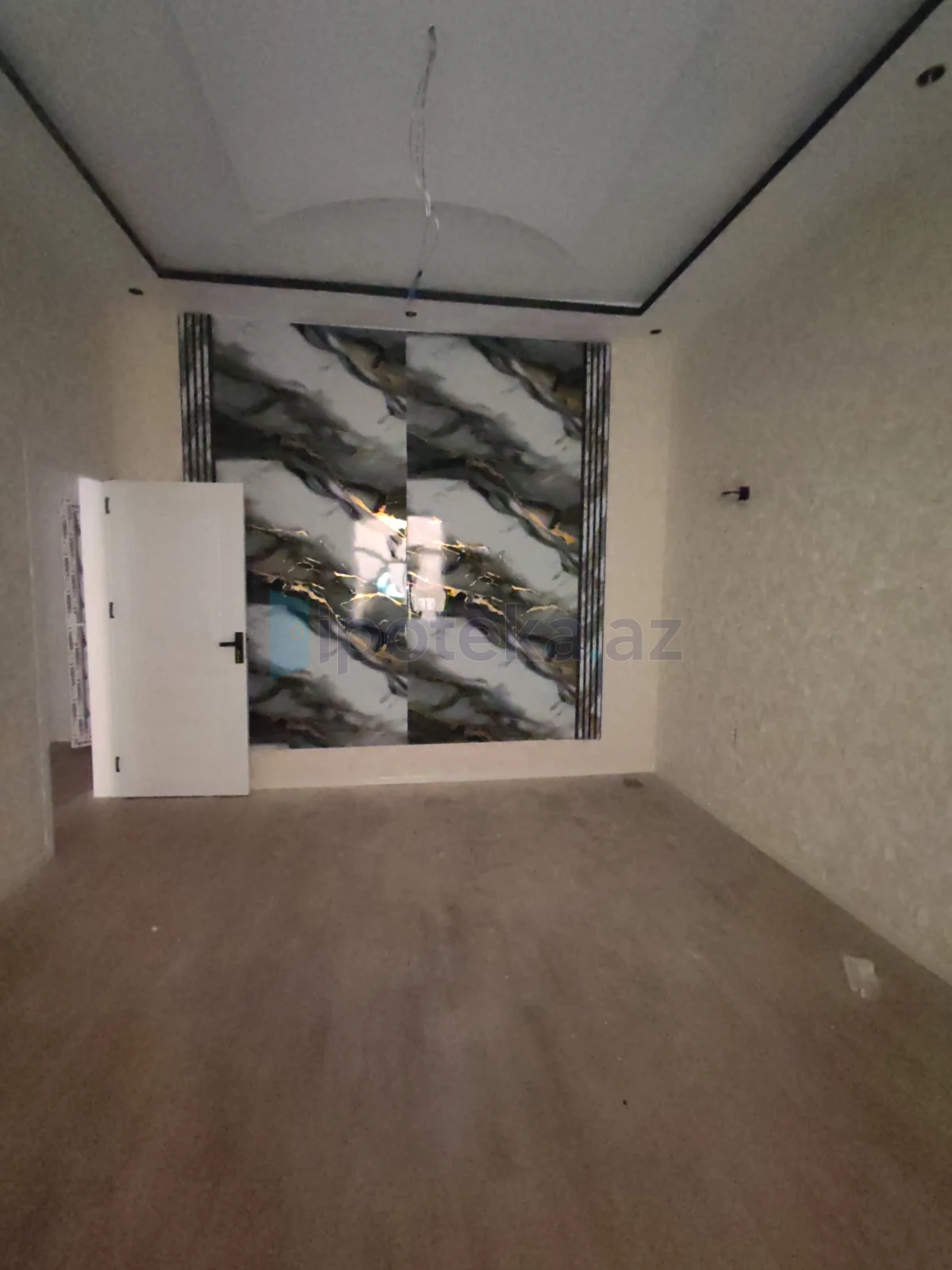 Satılır 4 otaqlı həyət evi 130 m²