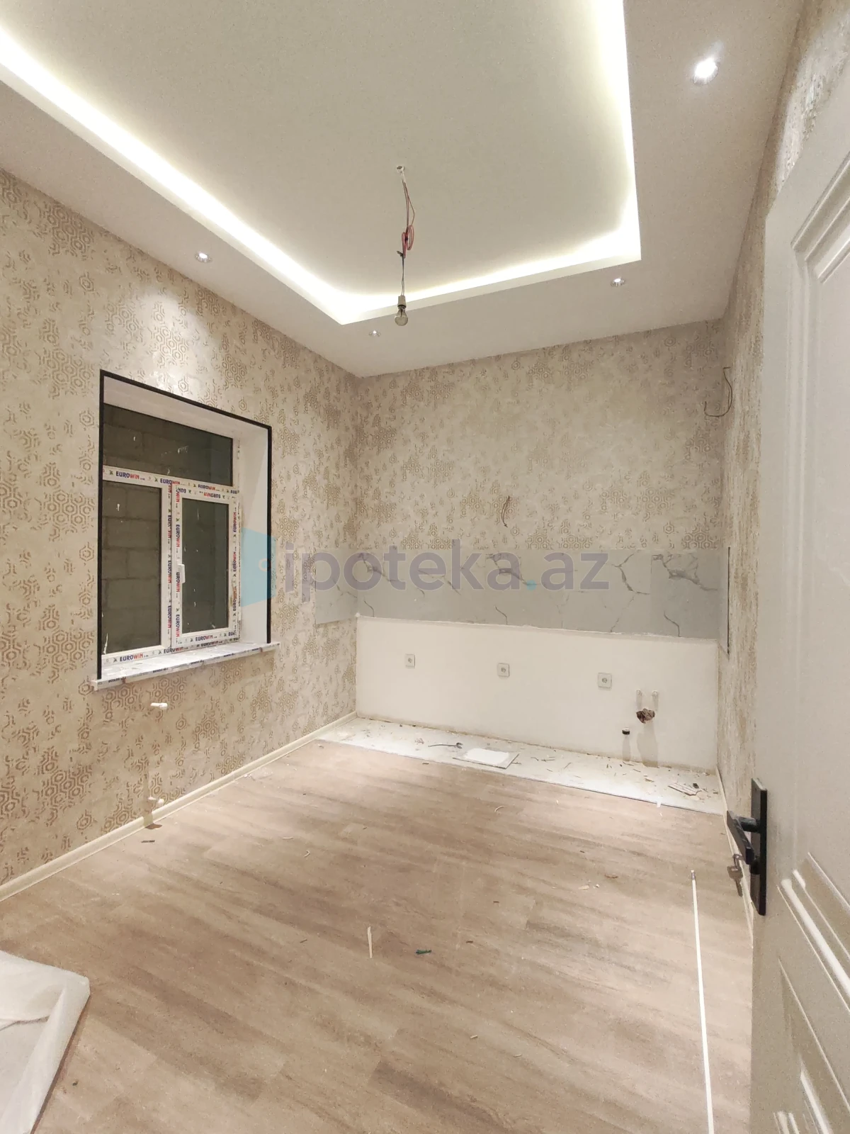 Satılır 4 otaqlı həyət evi 130 m²