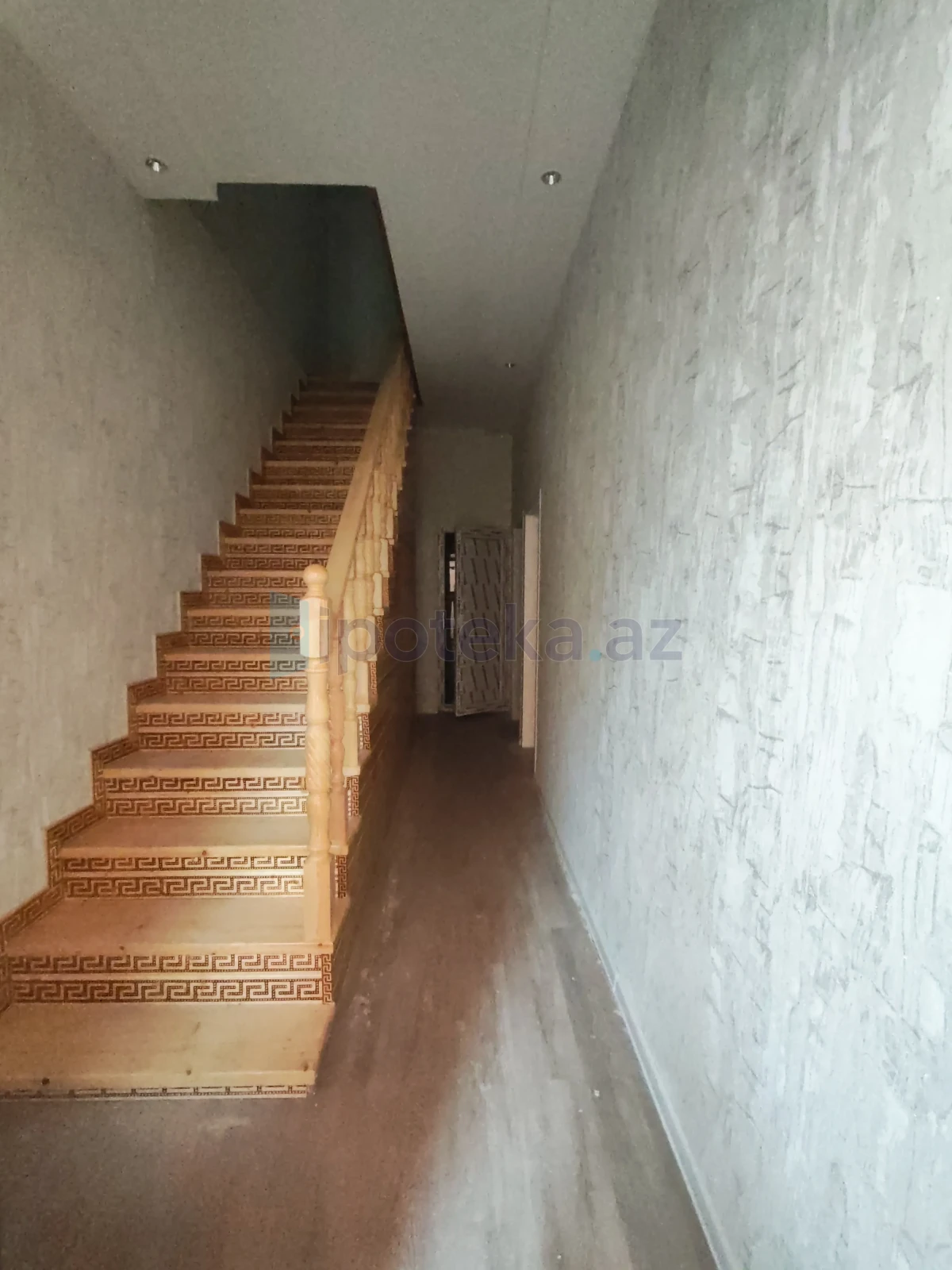Satılır 4 otaqlı həyət evi 130 m²