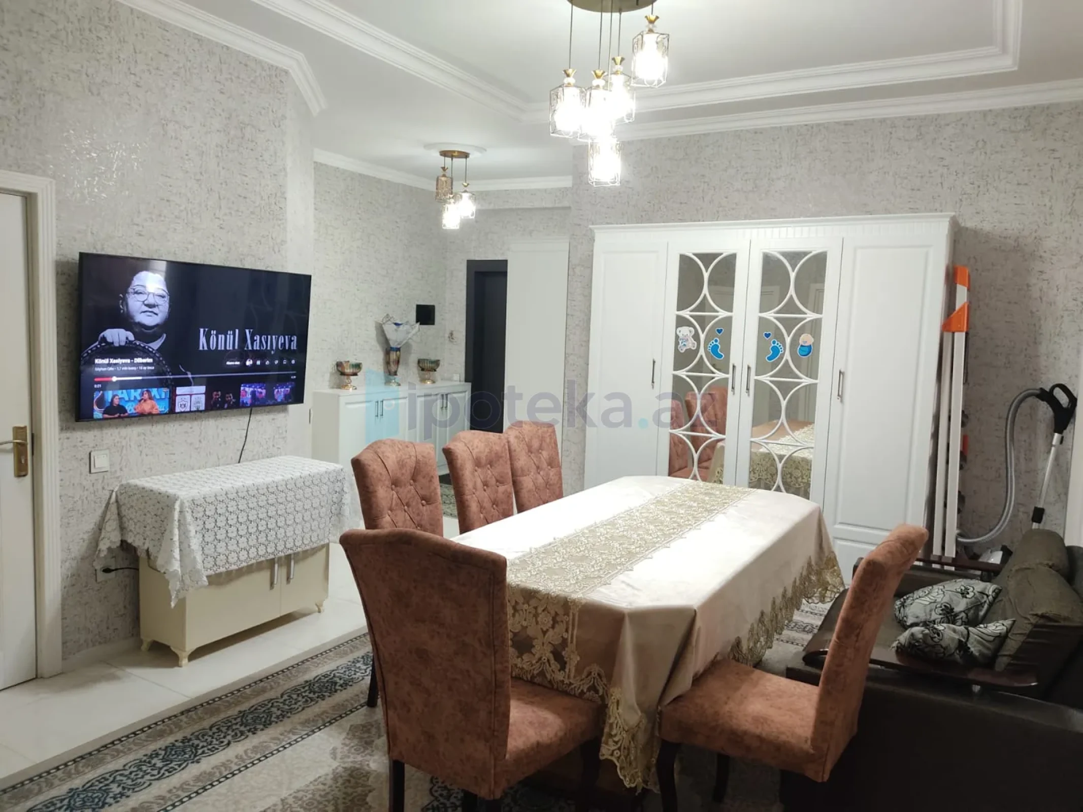 Satılır 2 otaqlı yeni tikili 162 m²