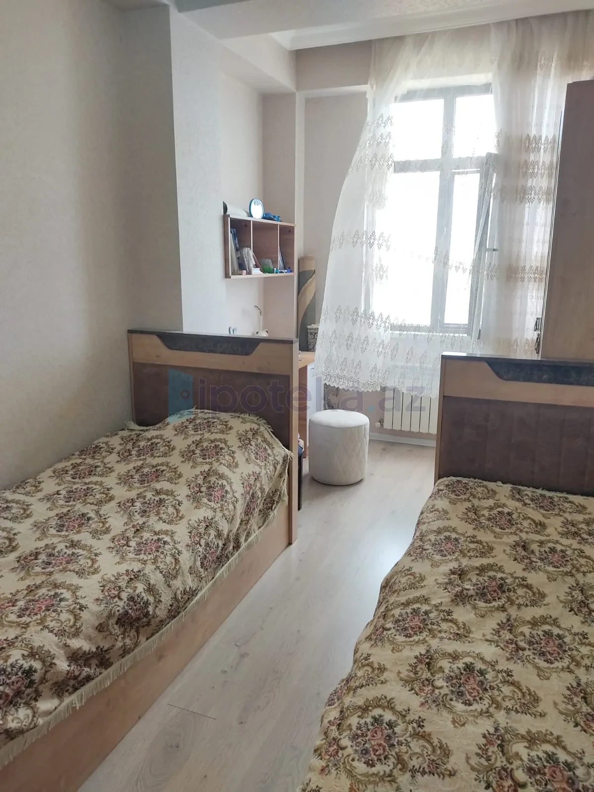 Satılır 2 otaqlı yeni tikili 162 m²