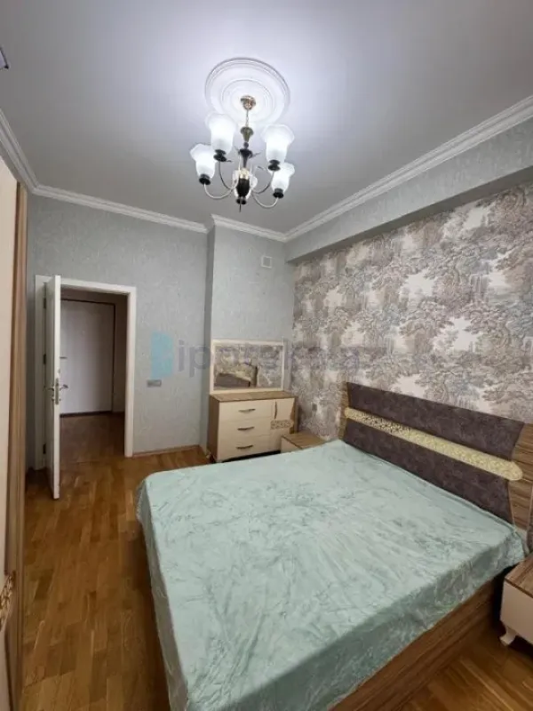Satılır 2 otaqlı yeni tikili 68 m²