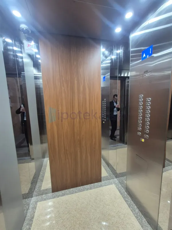 Satılır 3 otaqlı yeni tikili 154.8 m²