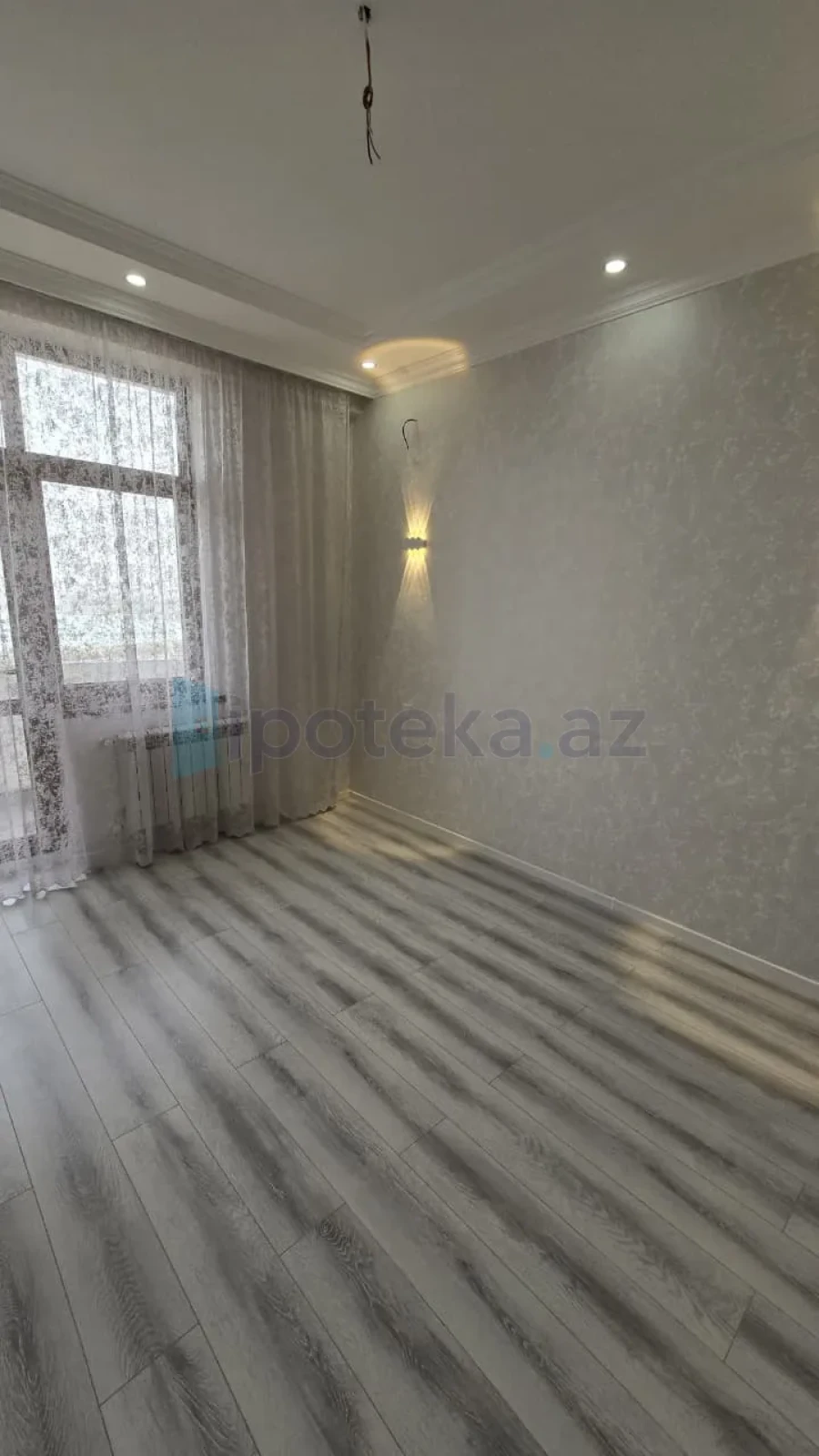 Satılır 3 otaqlı yeni tikili 93 m²