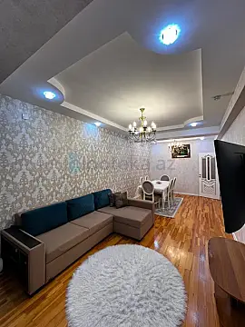 Satılır 3 otaqlı yeni tikili 120 m²