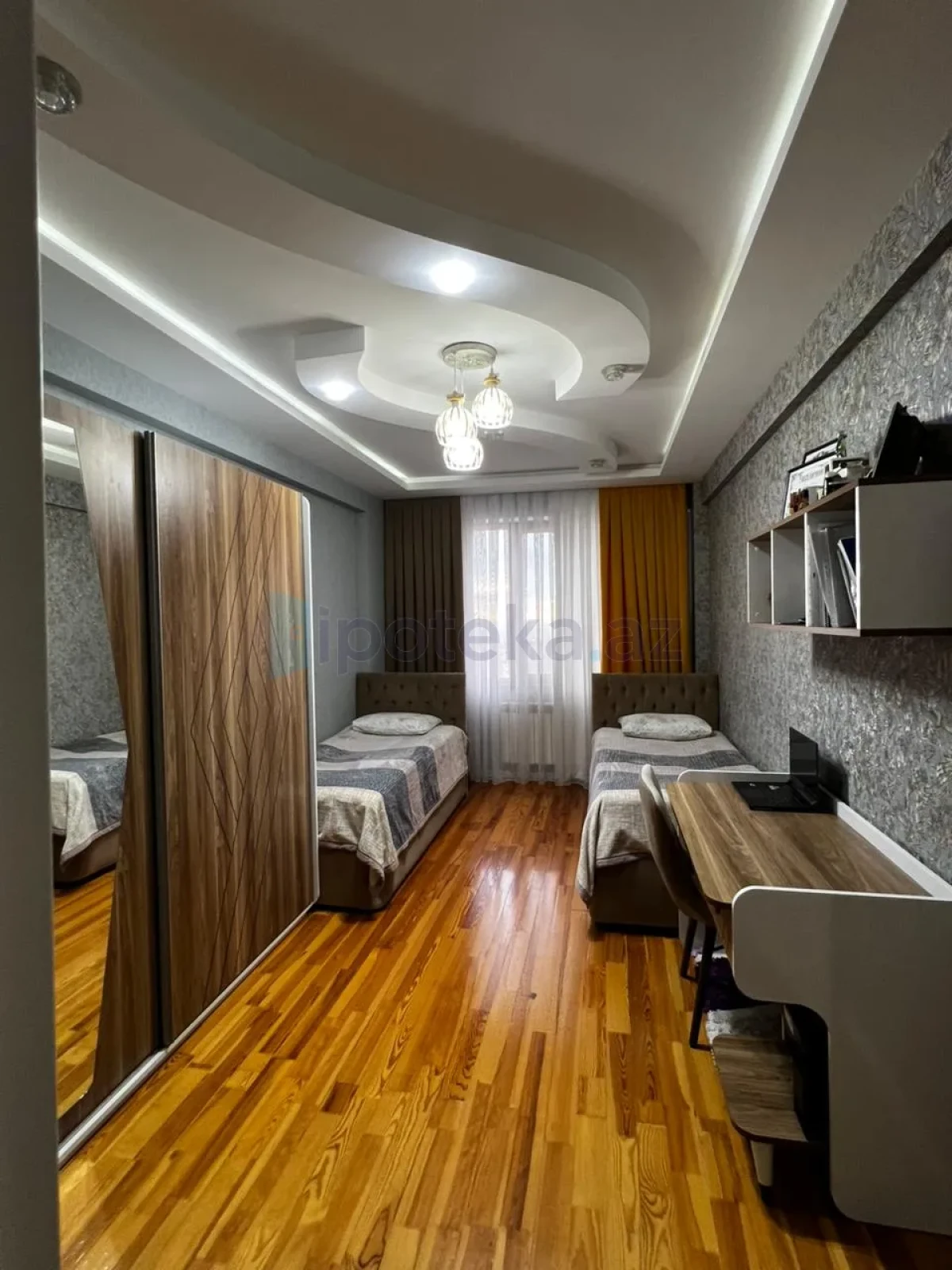 Satılır 3 otaqlı yeni tikili 120 m²