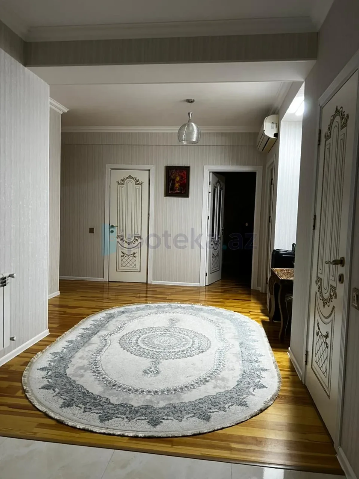 Satılır 3 otaqlı yeni tikili 120 m²
