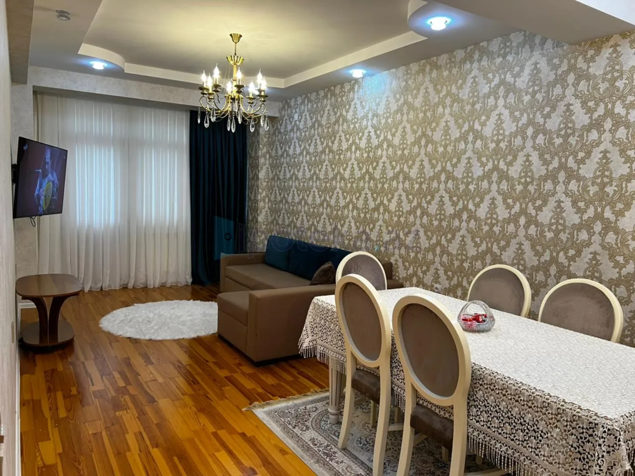 Satılır 3 otaqlı yeni tikili 120 m²