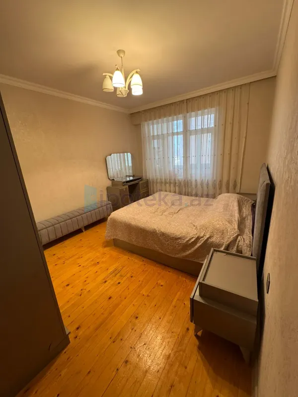 Satılır 2 otaqlı yeni tikili 70 m²