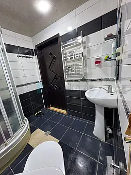 Satılır 2 otaqlı yeni tikili 70 m²