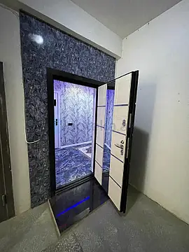 Satılır 3 otaqlı yeni tikili 80 m²