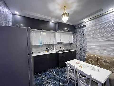 Satılır 3 otaqlı yeni tikili 80 m²