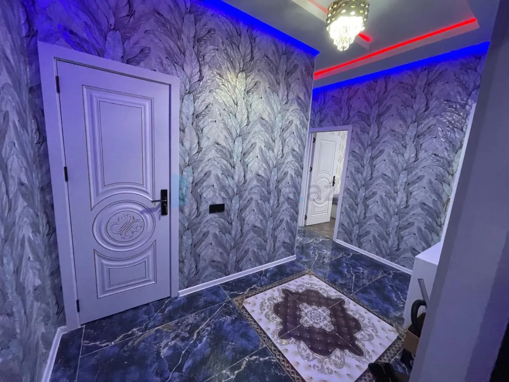 Satılır 3 otaqlı yeni tikili 80 m²