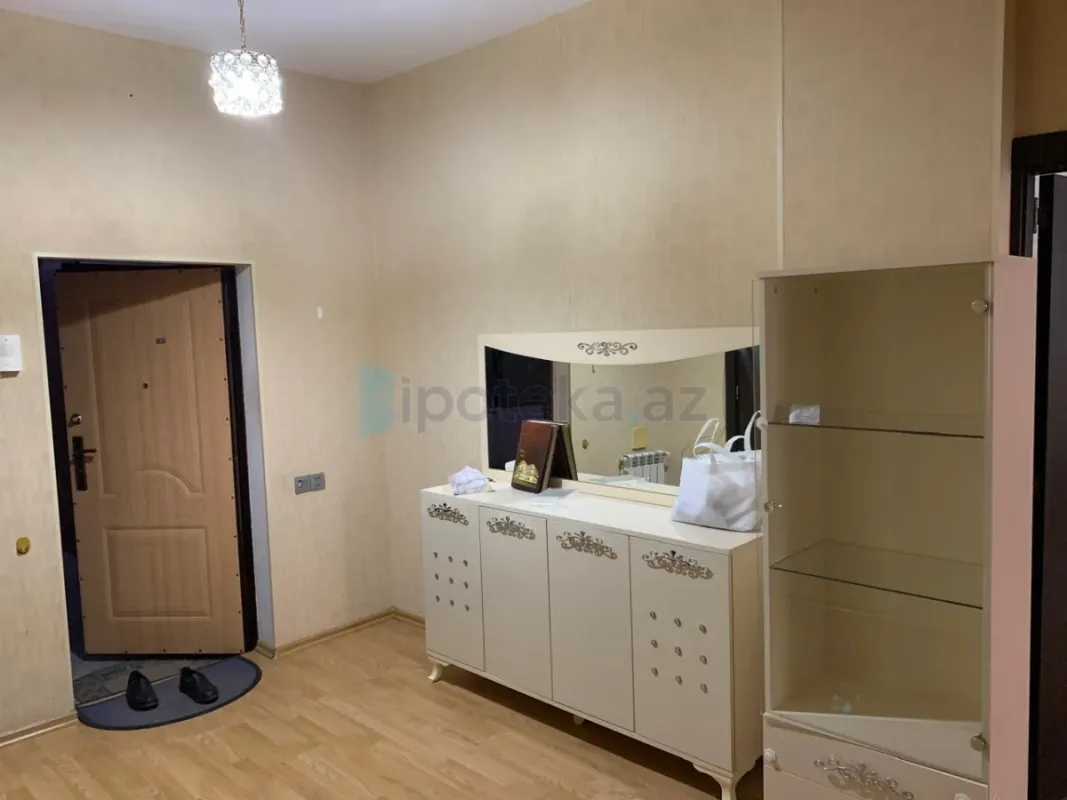 Satılır 2 otaqlı yeni tikili 104 m²