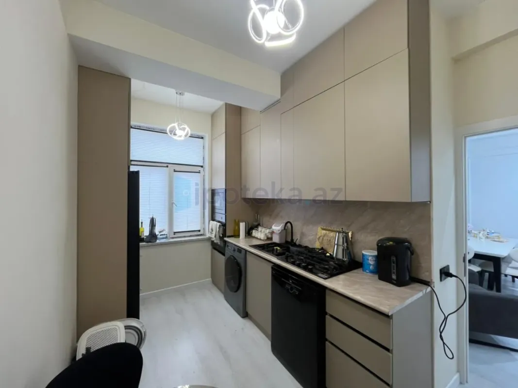 Satılır 2 otaqlı yeni tikili 57 m²