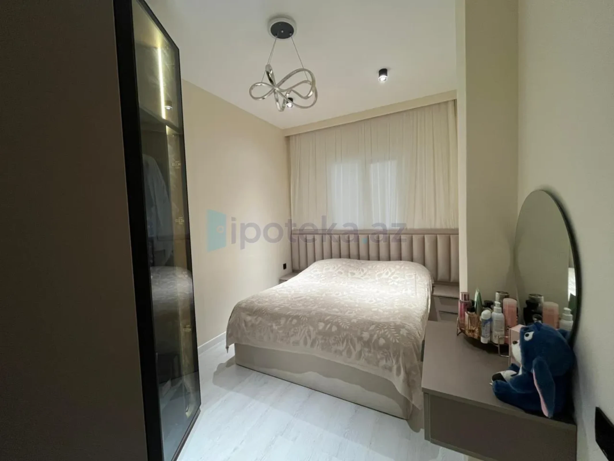 Satılır 2 otaqlı yeni tikili 57 m²