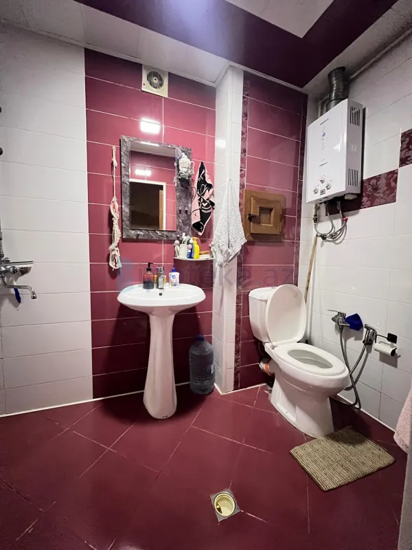 Satılır 3 otaqlı yeni tikili 80 m²