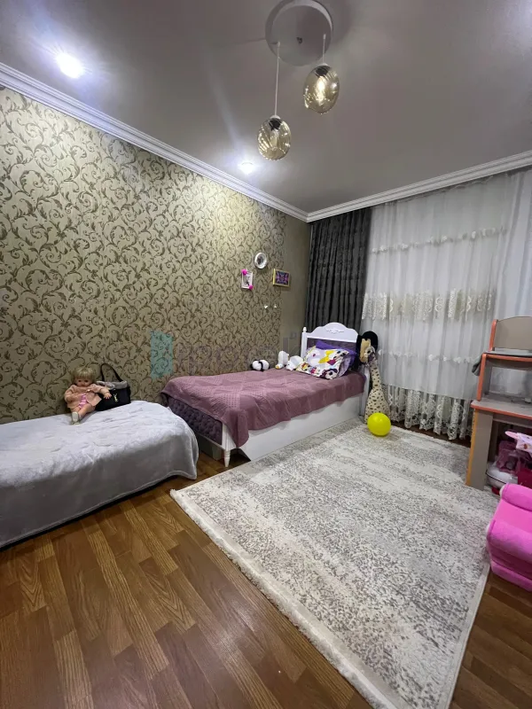 Satılır 3 otaqlı yeni tikili 80 m²